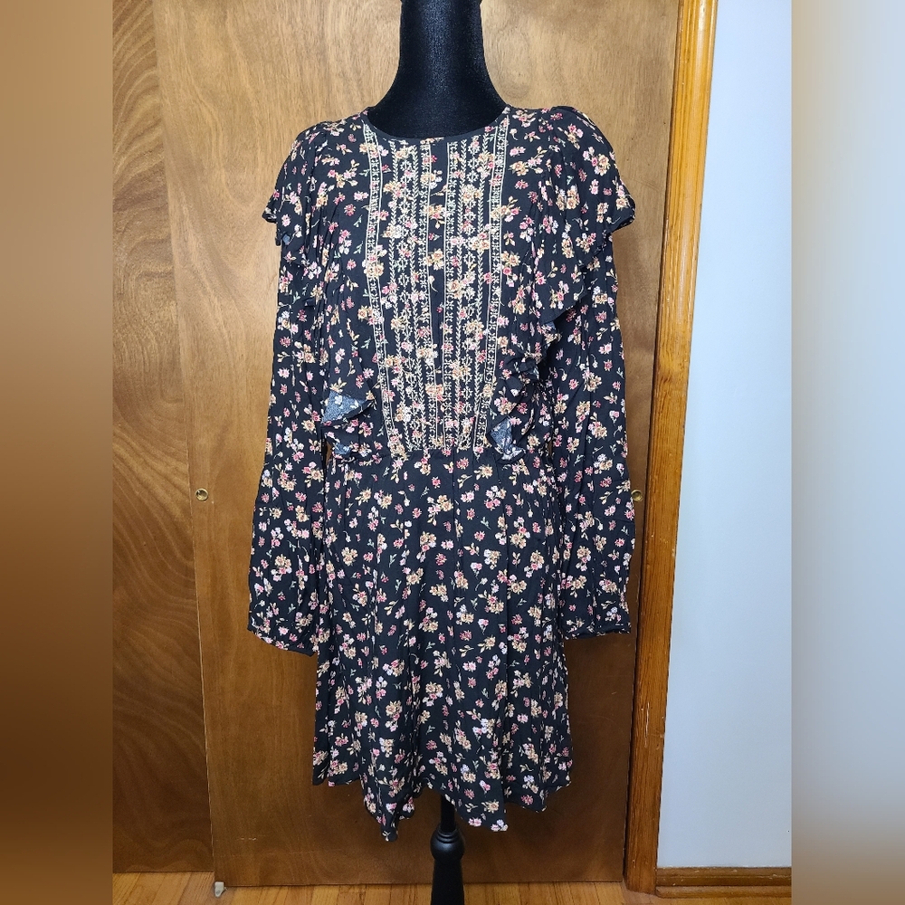 Divided Black Floral Dress